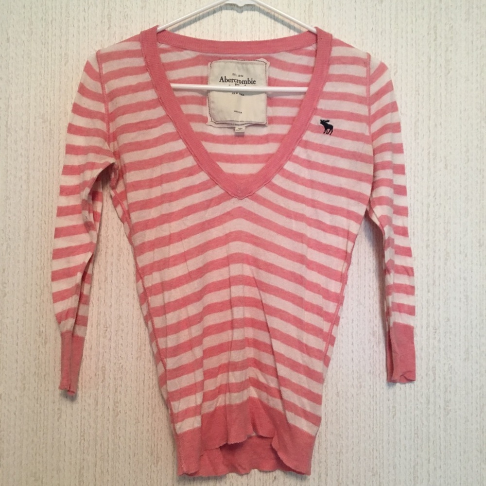 SOLD // Pink Striped 3/4 Sleeve V Neck Top